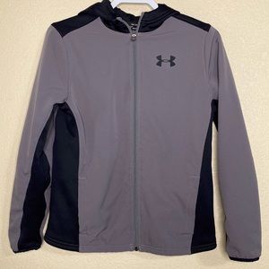Under armour cold gear zip up loose jacket for boys size Junior large